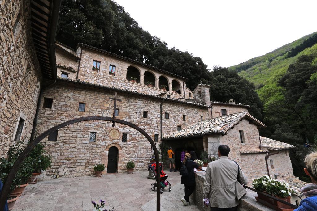 Hotel La Casina Colorata Asís Exterior foto