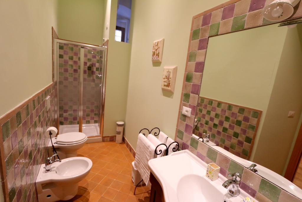 Hotel La Casina Colorata Asís Habitación foto
